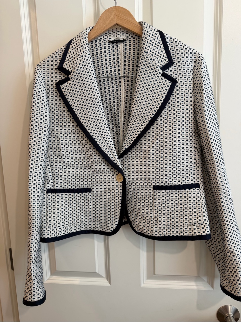 Max Mara Weekend navy and off white blazer, linen blend size 14